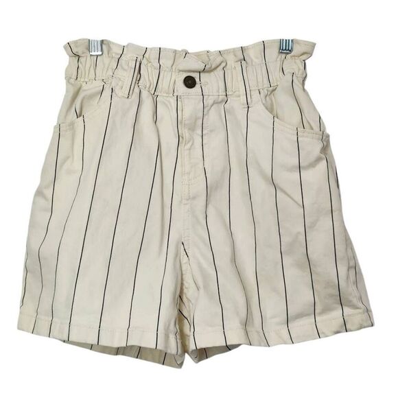 Time & Tru shorts paper bag pinstripe elastic waist cream black denim size 4 - Picture 1 of 5